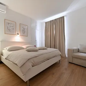 https://apartment-aurelia.hotelinzadar.com